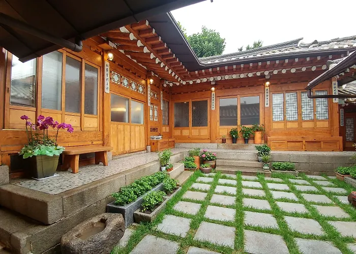 Bukchon Hyosunjae